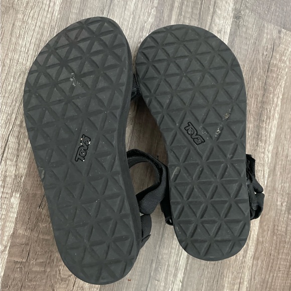 SOLD on Depop - Black Midform Tevas - Picture 6 of 6